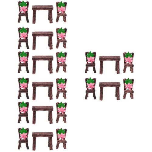 4 Count Outdoor Chair Imitation Wood Table and Chairs Realistic Decor
