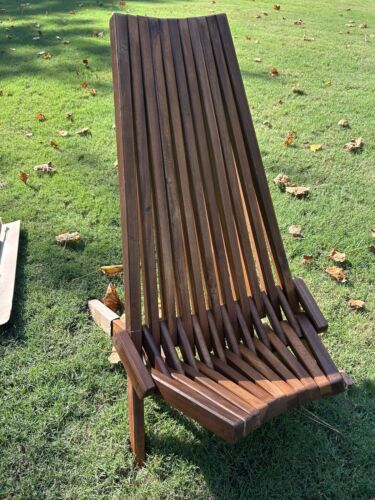 CleverMade Tamarack Folding Wooden Outdoor Chair -Stylish Low Profile Acacia ...